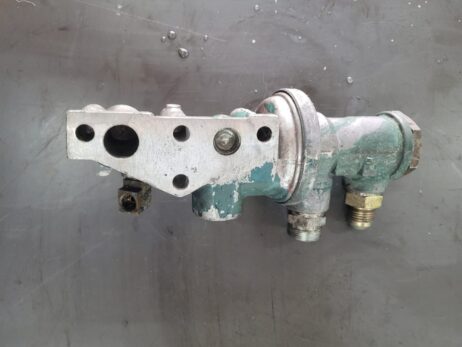 Volvo Penta MD22 Oil Filter Housing 861239 - Image 3