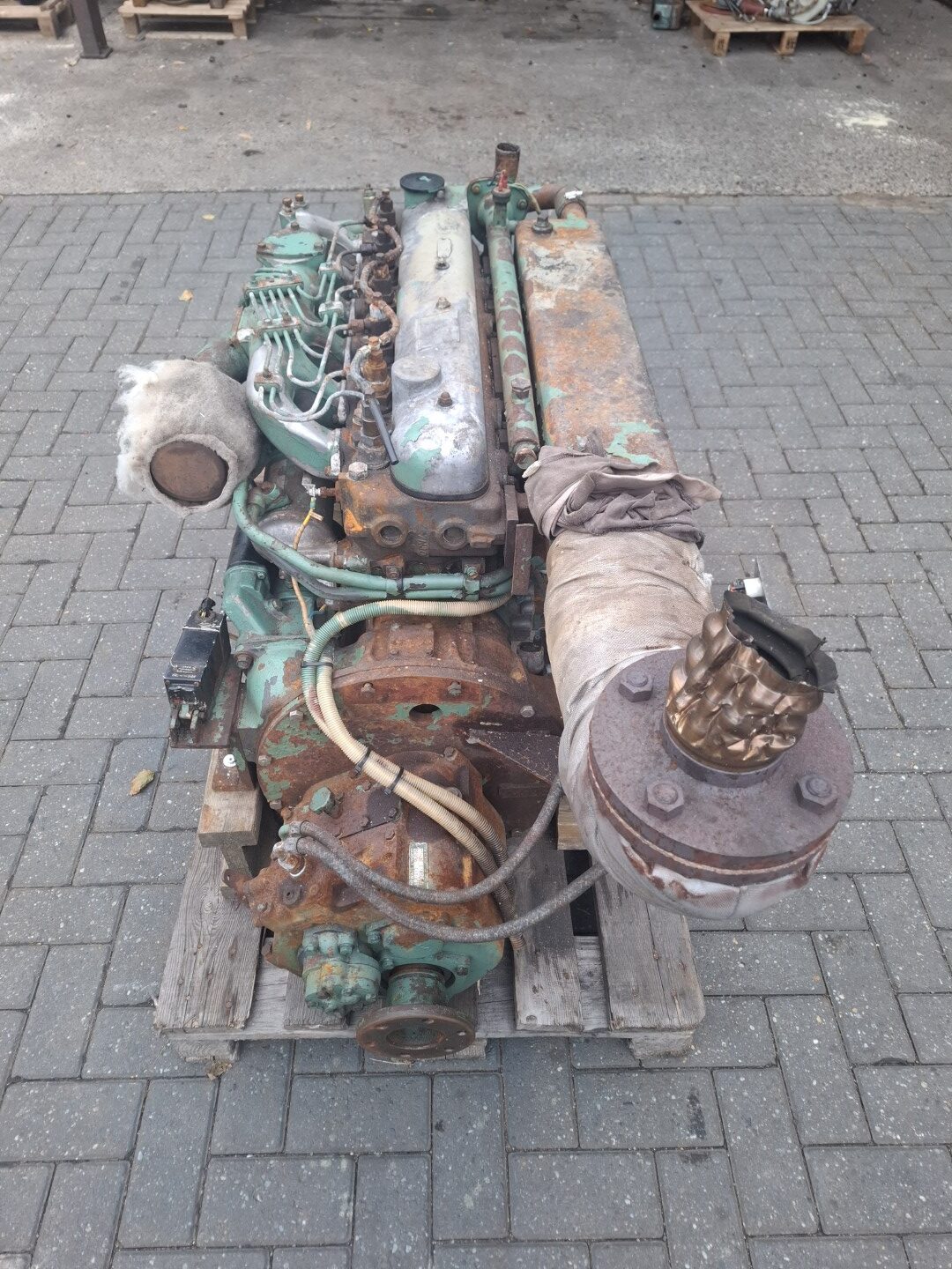 Samofa 6DS70 80HP marine engine with PRM gearbox - Image 6