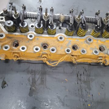 Vetus P4.25 Peugeot Cylinder Head (with damage)