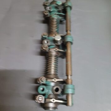 Volvo Penta 2003 rocker shaft 840575, 3581128, 3581129