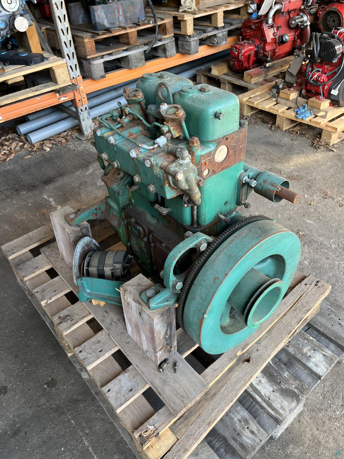 Volvo Penta MD2 15hp Marine engine - Image 2