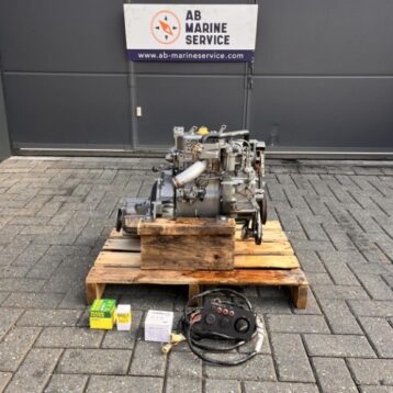 Yanmar 2GM 13pk scheepsmotor met keerkoppeling