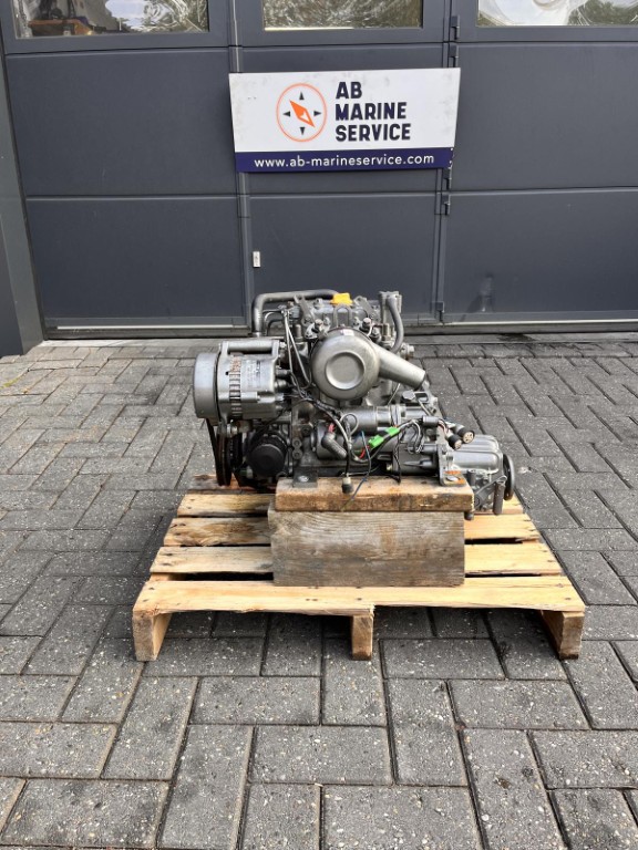 Yanmar 2GM 13PS Schiffsmotor mit Wendegetriebe – Bild 9