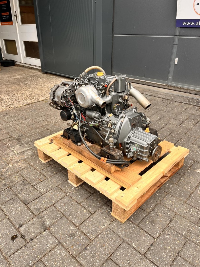Yanmar 3GM30 24PS Schiffsmotor komplett – Bild 4