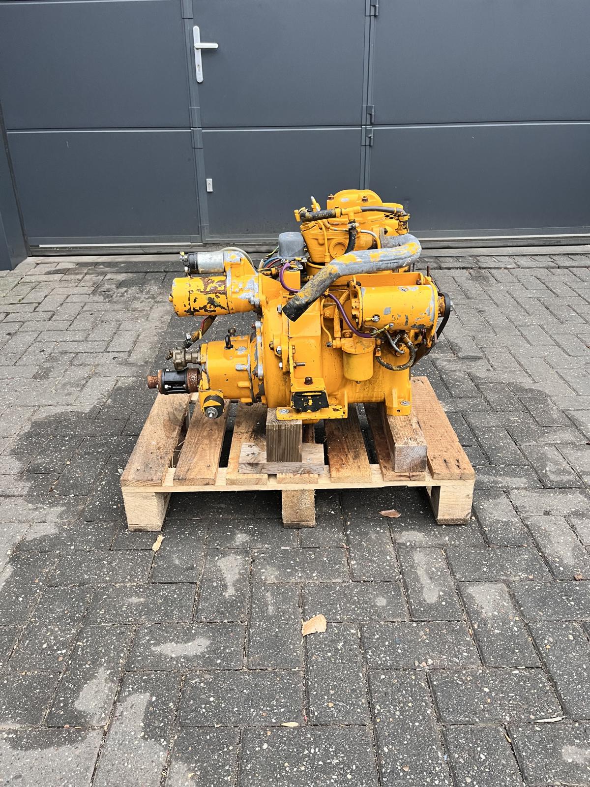 Farymann K30 scheepsmotor met keerkoppeling