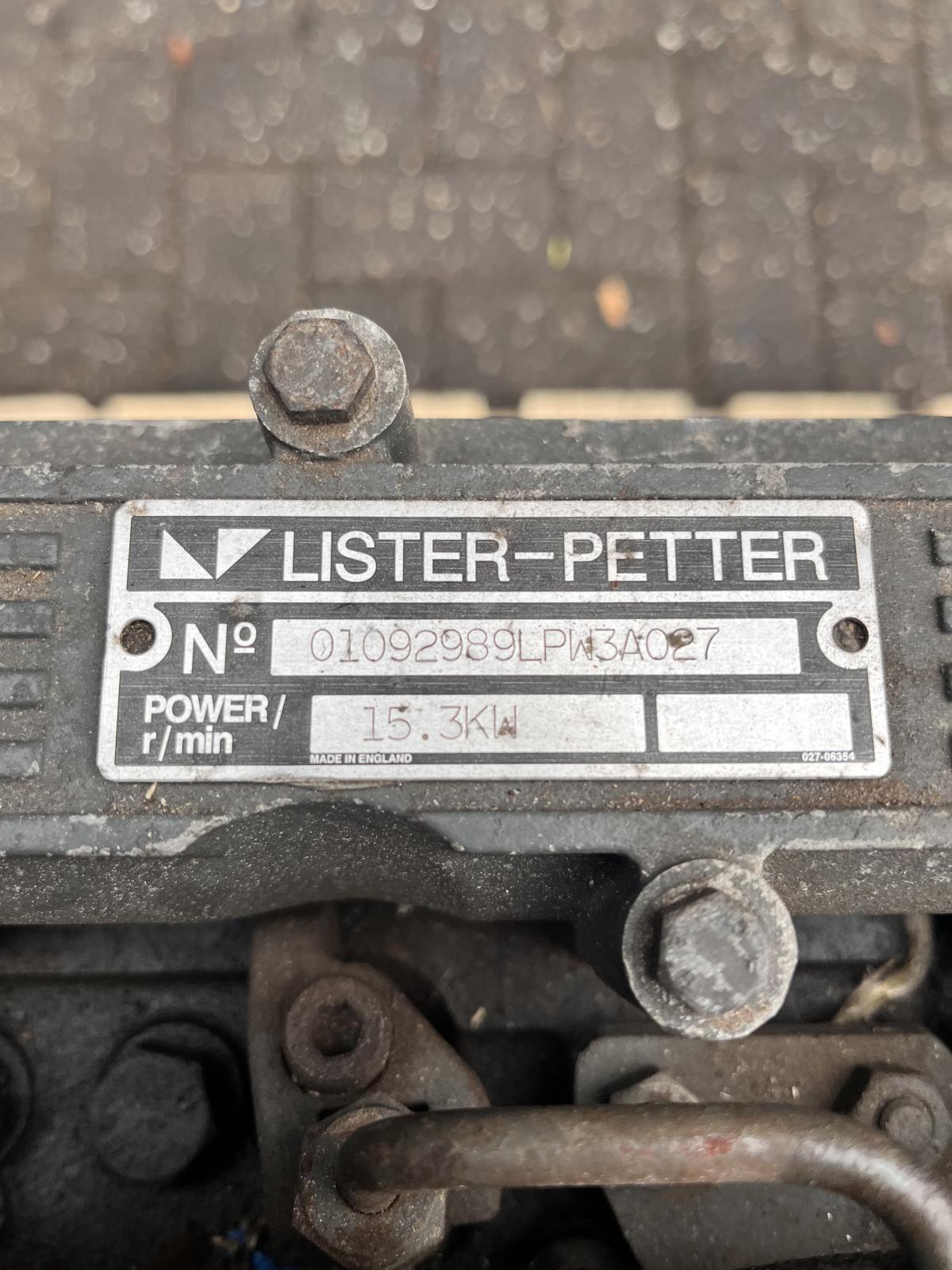 Lister LPW3 diesel engine with radiator - Image 10