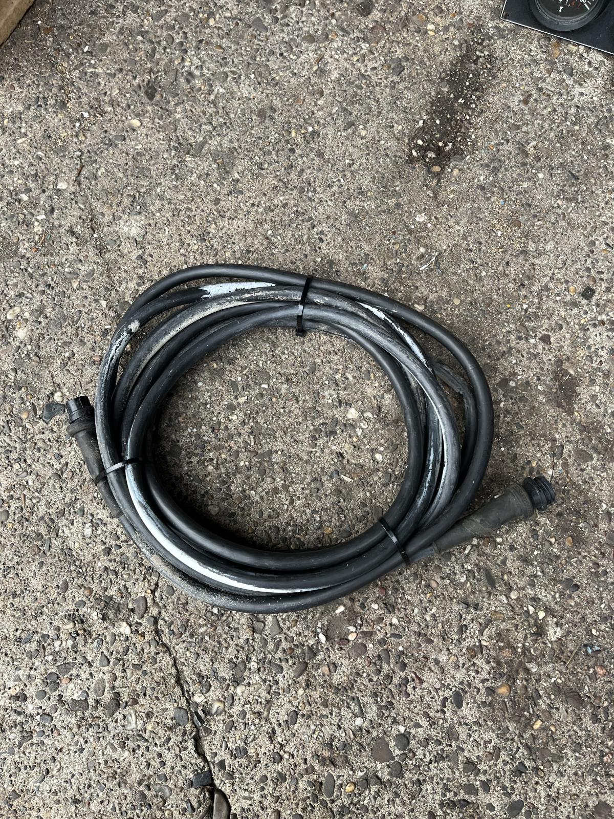 Volvo Penta TAMD61A (2x) 300pk Twin Disc MG5061A lage urenstand - Afbeelding 32