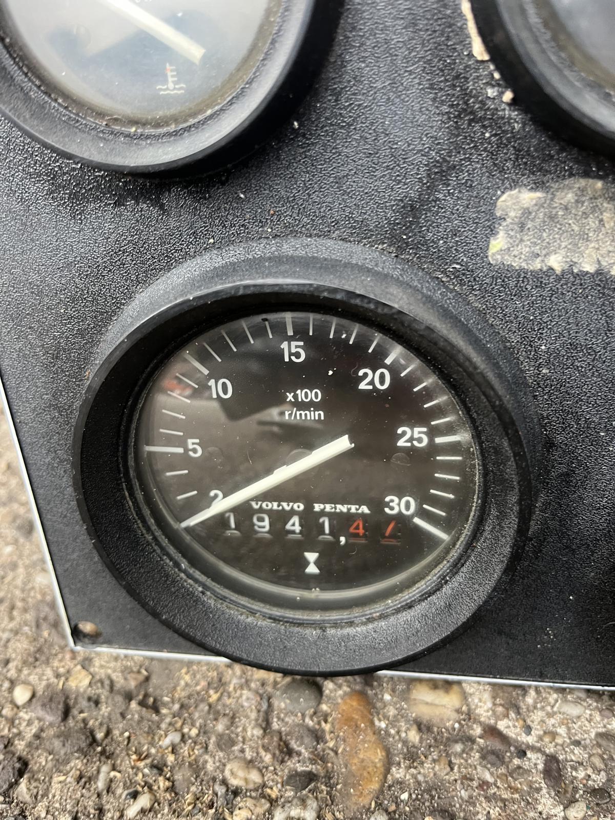 Volvo Penta TAMD61A (2x) 300pk Twin Disc MG5061A lage urenstand - Afbeelding 4