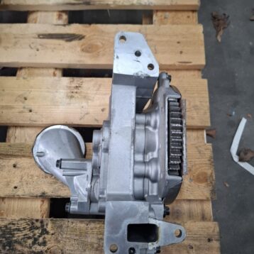 Volvo Penta D6-435 oil pump 3582667 used