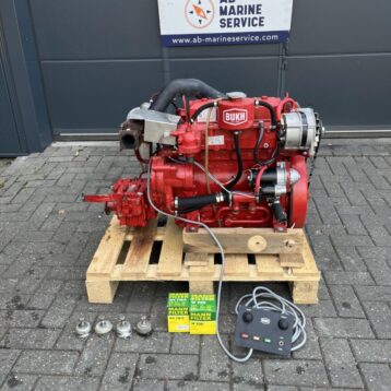 Bukh DV48 Turbo with reverse gear and dashboard - keel cooling