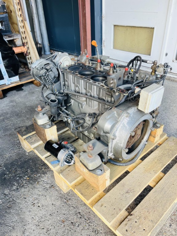 Lombardini LDW2004 turbo onderblok gebruikt - Afbeelding 4